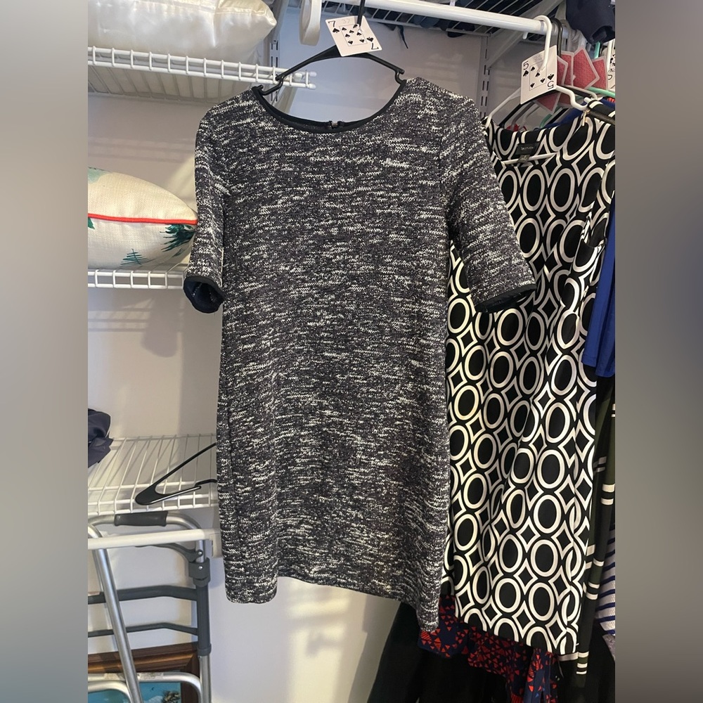 Ann Taylor sweater dress size 4